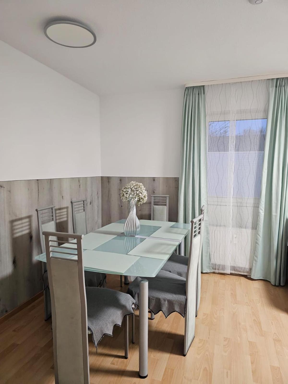 New Apartment Mit Terrasse Ганновер Екстер'єр фото