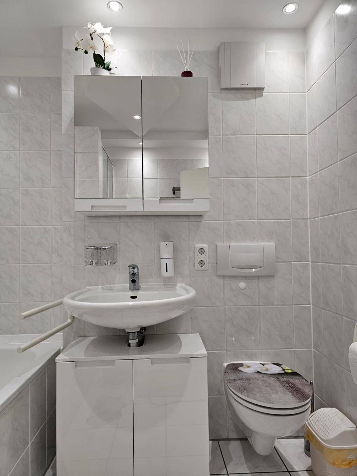 New Apartment Mit Terrasse Ганновер Екстер'єр фото